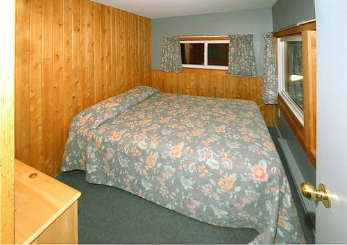Spectacle Lake Lodge Bancroft Exterior photo